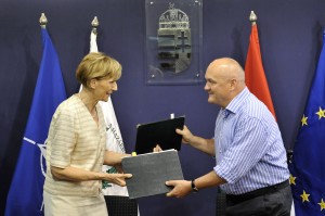 Hende Csaba