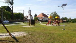 Napelemes kandelláber