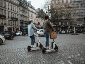 Elektromos roller töltő és Segway elektromos roller